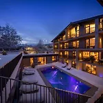 Emma Deluxe Aparthotel, Aircondition, Ganzjaehrig Beheizter Aussenpool & Skibus Direkt Vor Der Tuer Apart Otel 4*