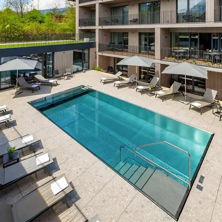 Emma Deluxe Aparthotel, Aircondition, Ganzjaehrig Beheizter Aussenpool & Skibus Direkt Vor Der Tuer