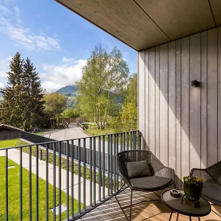Emma Deluxe In Fürth-piesendorf Bei Kaprun Apartahotel