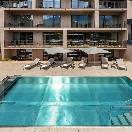 Emma Deluxe Direkt Beim Skibus Ganzjaehrig Beheizter Aussenpool Piesendorf