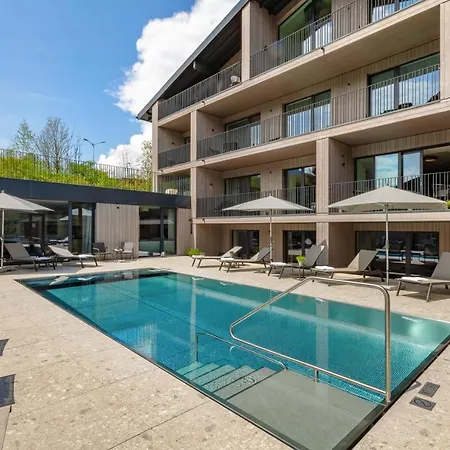 Emma Deluxe Aparthotel, Aircondition, Ganzjaehrig Beheizter Aussenpool & Skibus Direkt Vor Der Tuer 4* Piesendorf