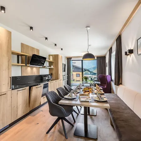Emma Deluxe Aparthotel, Aircondition, Ganzjaehrig Beheizter Aussenpool & Skibus Direkt Vor Der Tuer Aparthotel