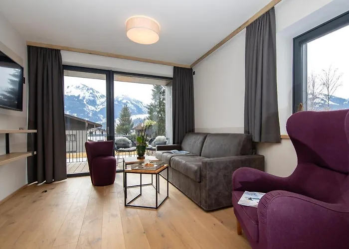 アパートホテル Emma Deluxe Aparthotel, Aircondition, Ganzjaehrig Beheizter Aussenpool & Skibus Direkt Vor Der Tuer ピーゼンドルフ