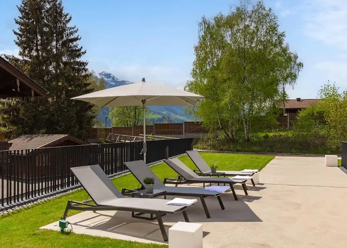 Emma Deluxe Aparthotel, Aircondition, Ganzjaehrig Beheizter Aussenpool & Skibus Direkt Vor Der Tuer بيسندورف