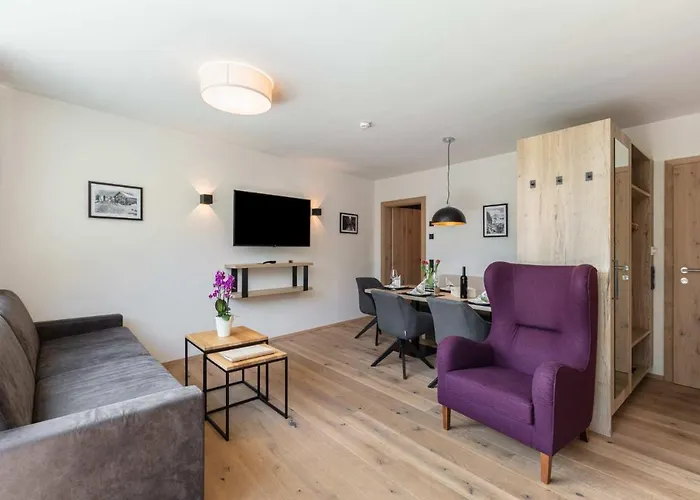 Emma Deluxe Aircondition In Summer & Ganzjaehrig Beheizter Aussenpool Direkt Beim Skibus Piesendorf