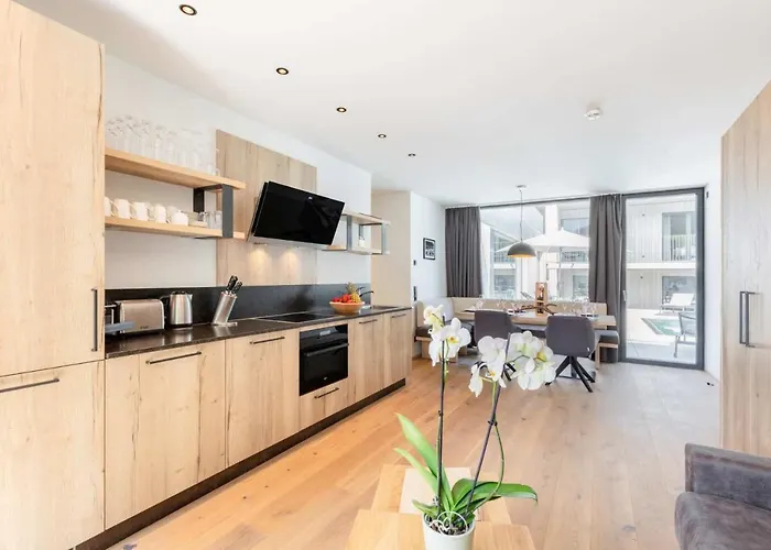 Emma Deluxe Aparthotel, Aircondition, Ganzjaehrig Beheizter Aussenpool & Skibus Direkt Vor Der Tuer