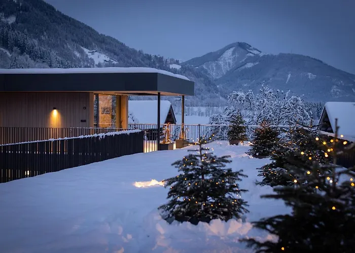 شقة فندقية Emma Deluxe Aparthotel, Aircondition, Ganzjaehrig Beheizter Aussenpool & Skibus Direkt Vor Der Tuer